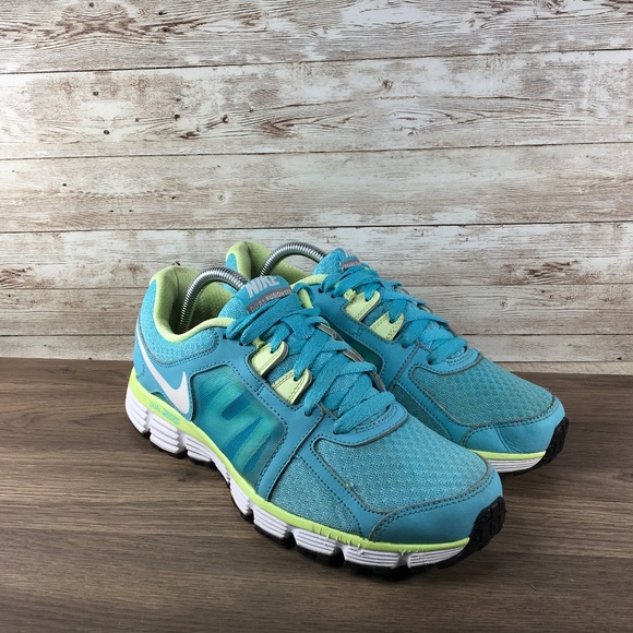 Nike Shoes - Nike Dual Fusion ST 2 Women's Sneaker